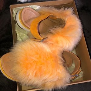 Holly UGG Fluffy Fur Sandals